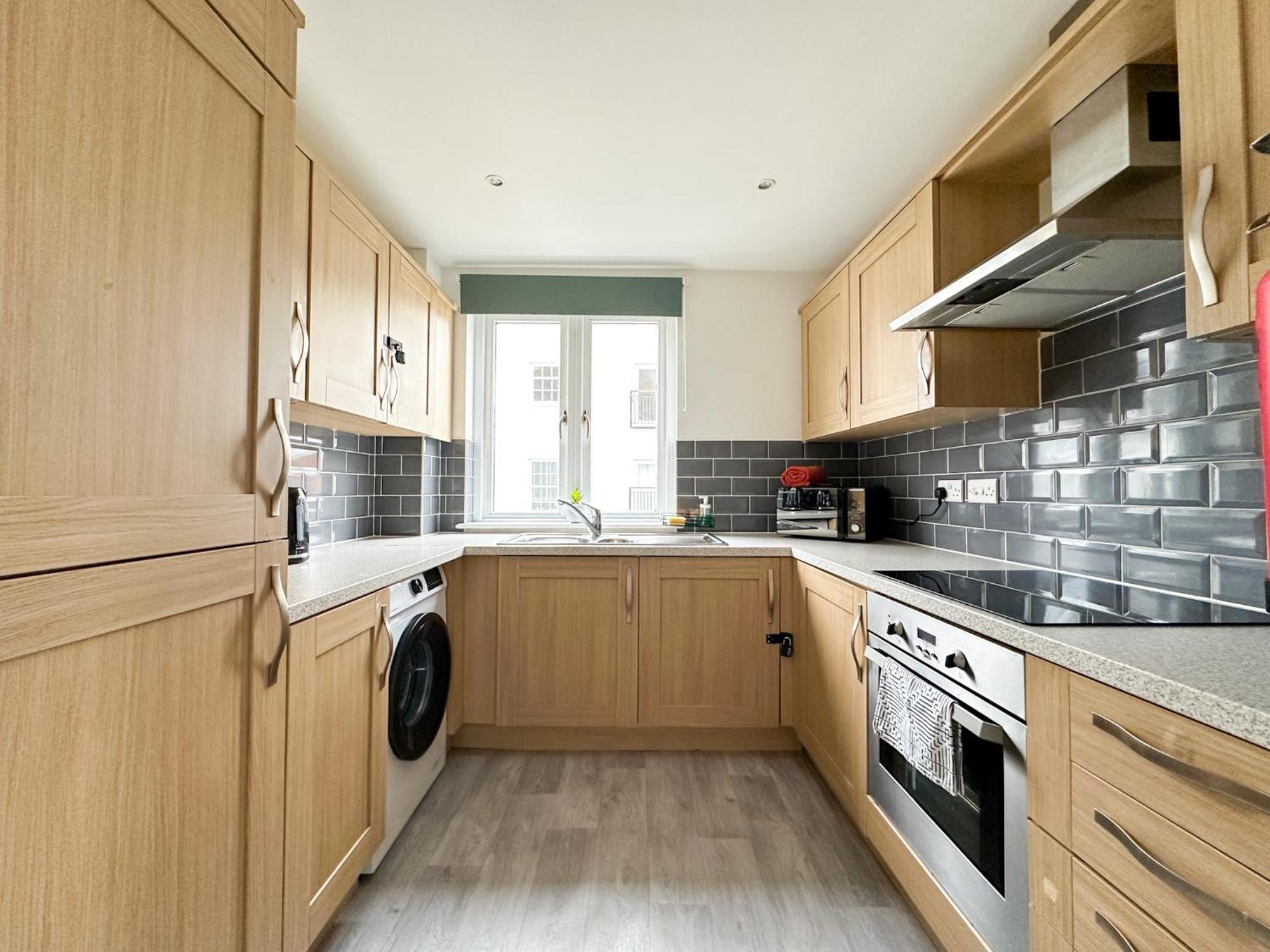 Luxury 2 Bedroom City Centre Apartment - Secure Parking - Amazing Location! Canterbury Dış mekan fotoğraf